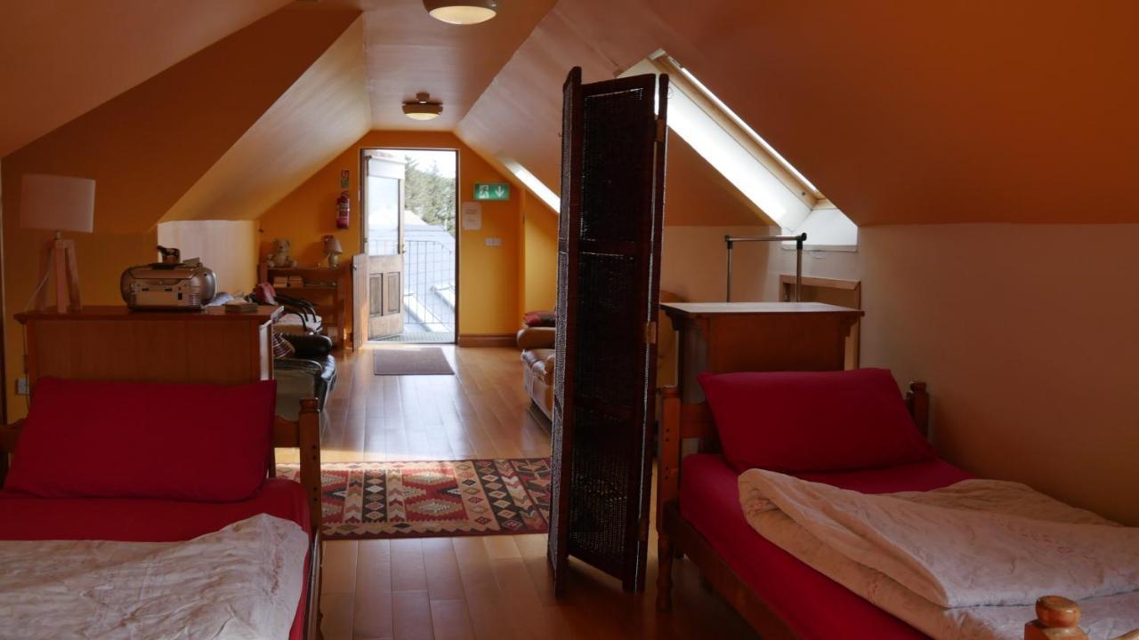 Mount Brandon Hostel Cloghane Exterior foto